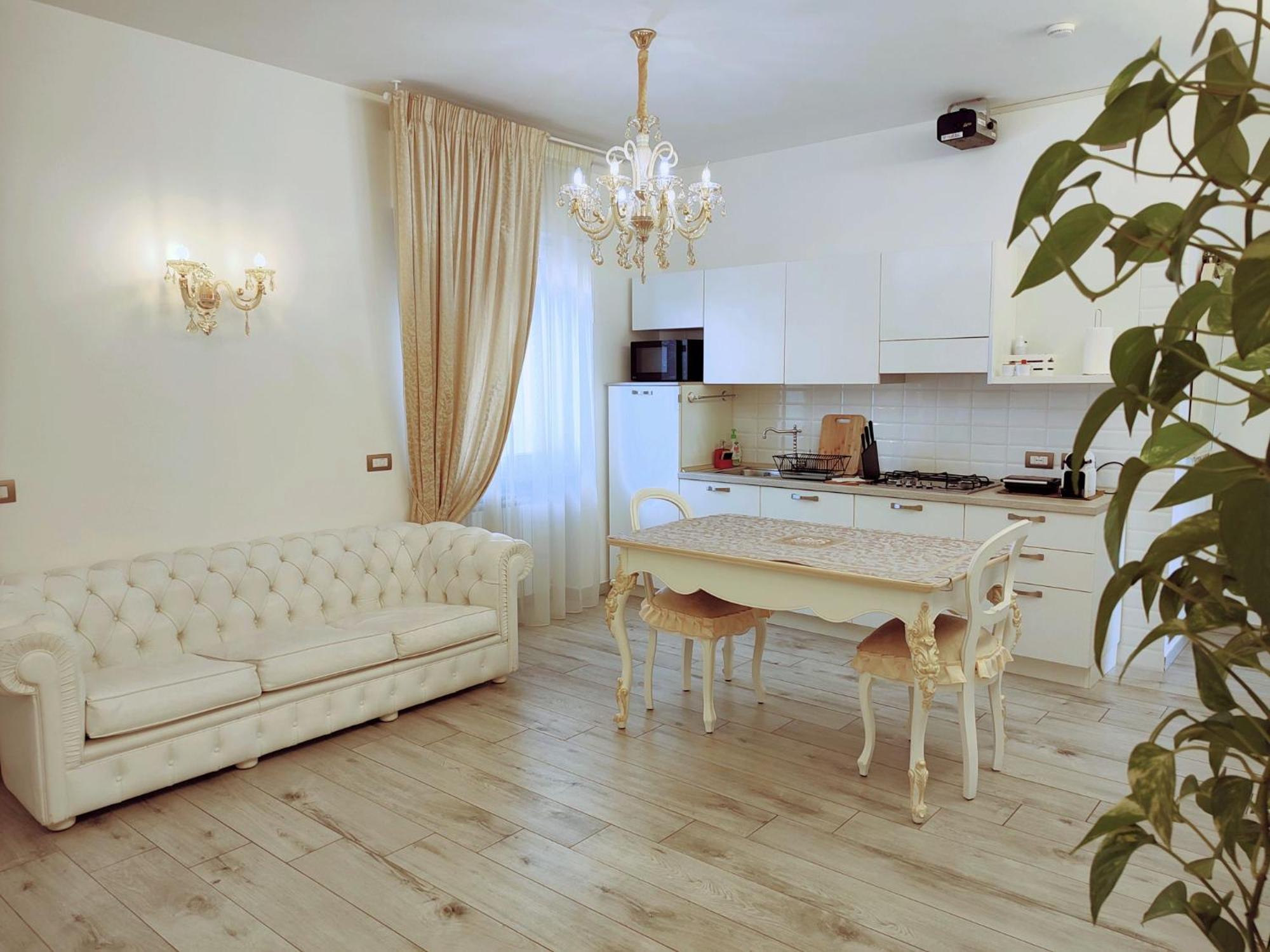 Alloggio Turistico Giulietta E Romeo: Central Villafranca Apartment Villafranca di Verona Exterior photo